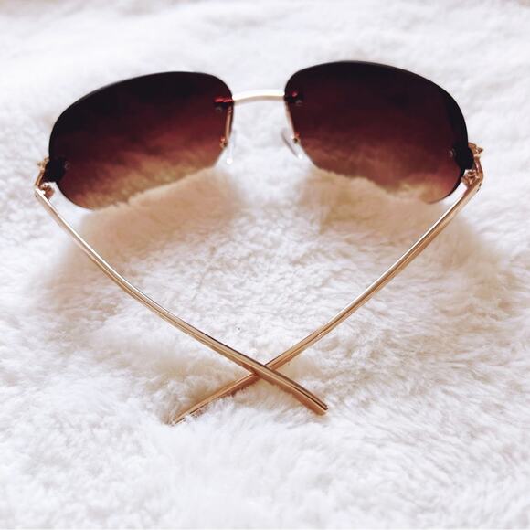 Ophelia Brown & Clear Floral Chic Sunglasses - Picture 9 of 10